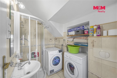 Prodej rodinného domu, 129 m² - 6
