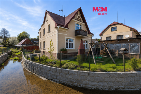 Prodej rodinného domu, 129 m² 0