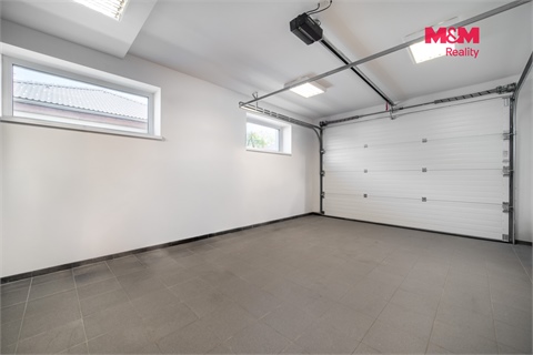 Prodej rodinného domu, 165 m² - 18