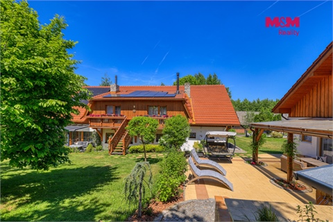 Prodej rodinného domu, 466 m² 4