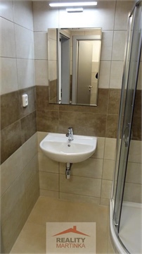 Pronájem kanceláře, 58 m² - 18
