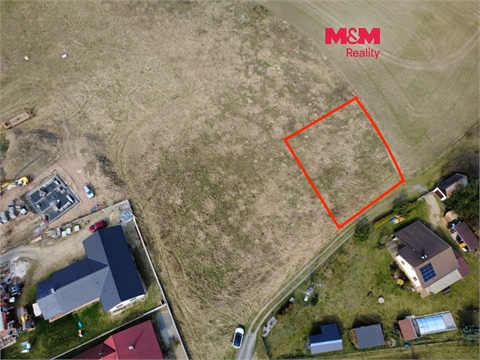 Prodej stavebního pozemku, 949 m² 0