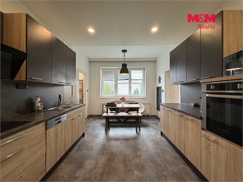 Prodej bytu 3+1, 90 m² - 2