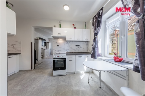 Prodej bytu 3+1, 51 m² - 0