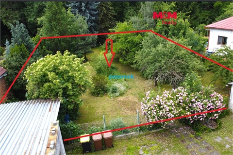Prodej stavebního pozemku, 831 m² 0