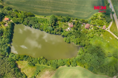 Prodej pozemku pro komerční výstavbu, 885 224 m² 4