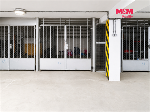 Prodej parkovacího místa, 15 m² - 2