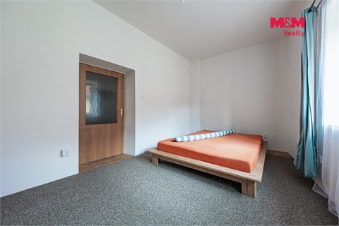 Prodej rodinného domu, 240 m² 10