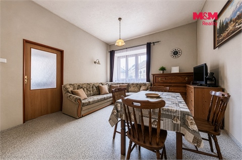 Prodej rodinného domu, 240 m² - 4