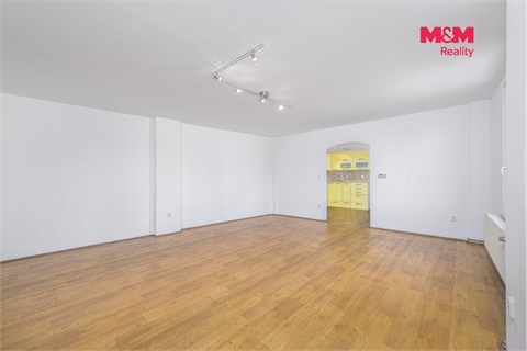 Prodej bytu 3+1, 102 m² - 2