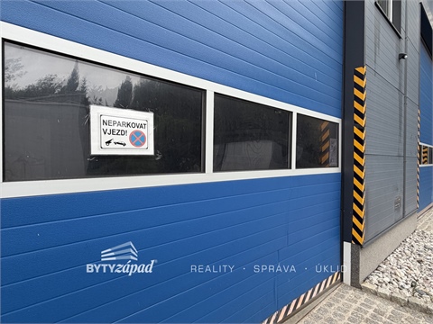 Pronájem skladu / haly, 820 m² - 12