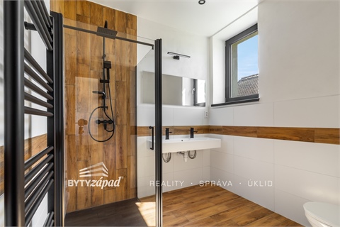 Prodej rodinného domu, 93 m² 6