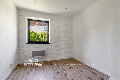 Prodej rodinného domu, 93 m² 8
