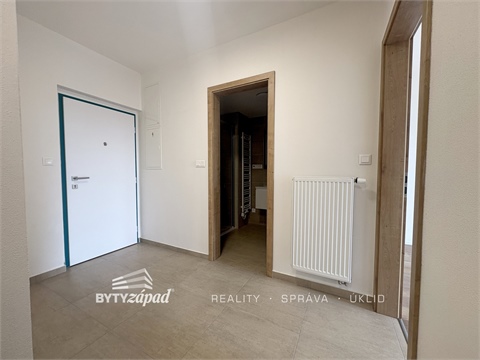 Pronájem bytu 3kk, 71 m² - 12