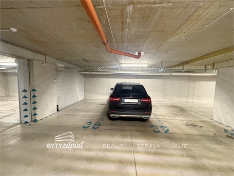 Pronájem bytu 3kk, 71 m² 14