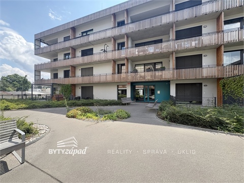 Pronájem bytu 3kk, 71 m² 16