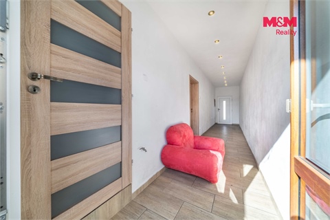 Prodej rodinného domu, 70 m² - 18