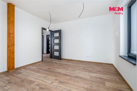 Prodej rodinného domu, 170 m² - 26