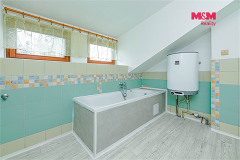 Pronájem bytu 1kk, 38 m² 2