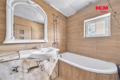 Prodej rodinného domu, 120 m² - 2