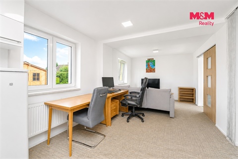 Prodej komerčního objektu, 109 m² - 8
