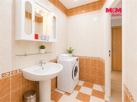 Pronájem bytu 3+1, 71 m² - 16
