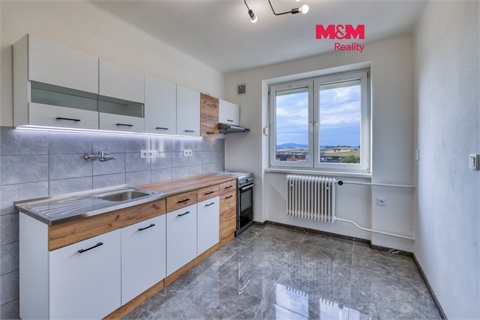 Pronájem bytu 3+1, 75 m² 0