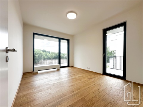 Pronájem bytu 2kk, 54 m² 8