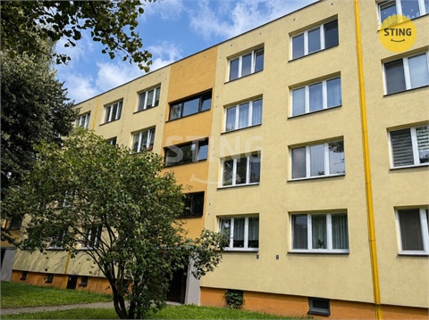 Pronájem bytu 1+1, 37 m² 0