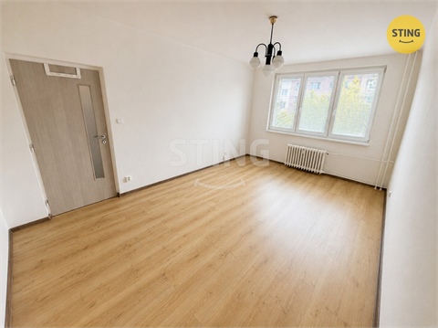 Pronájem bytu 1+1, 37 m² - 2
