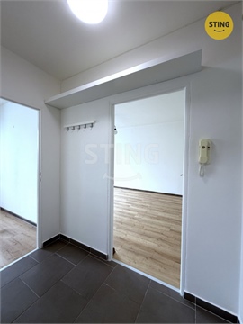 Pronájem bytu 1+1, 37 m² - 12