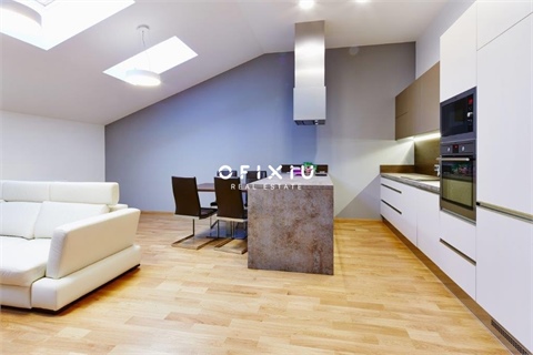 Pronájem bytu 2kk, 68 m² 0
