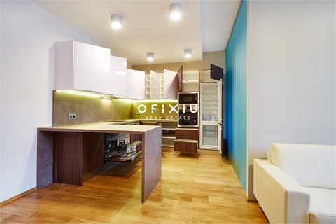 Pronájem bytu 2kk, 82 m² - 4