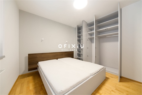 Pronájem bytu 3kk, 94 m² - 14