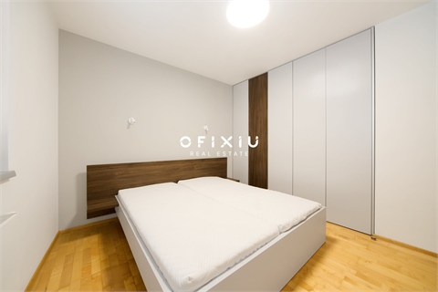 Pronájem bytu 3kk, 94 m² 14