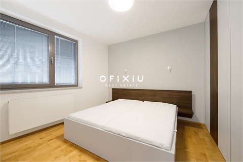 Pronájem bytu 3kk, 94 m² - 12