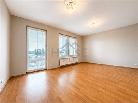 Prodej bytu 1kk, 32 m² - 0