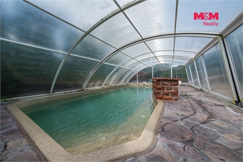 Prodej rodinného domu, 350 m² 24