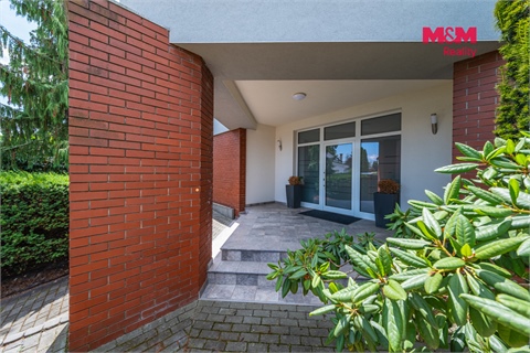 Prodej rodinného domu, 350 m² - 26