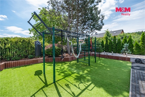 Prodej rodinného domu, 350 m² 28