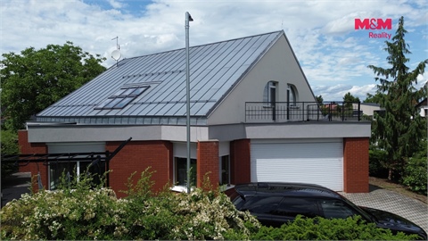 Prodej rodinného domu, 350 m² 16