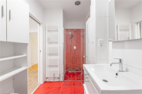 Prodej bytu 2kk, 46 m² - 28