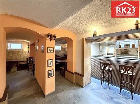 Pronájem restaurace, 100 m² 4