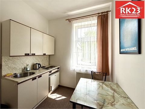 Pronájem bytu 1kk, 40 m² 0