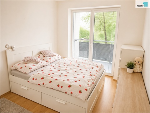 Pronájem bytu 2kk, 52 m² 2