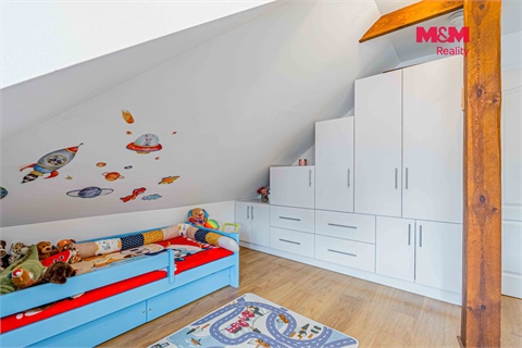 Prodej bytu 2+1, 76 m² 10
