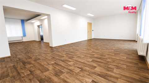 Pronájem kanceláře, 99 m² 2