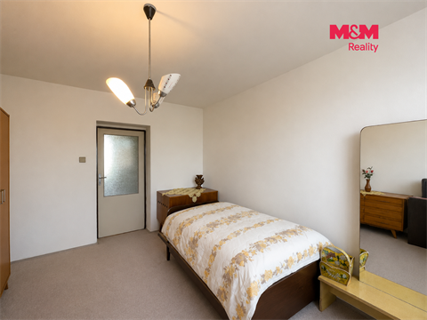 Prodej rodinného domu, 220 m² - 6