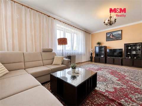 Prodej rodinného domu, 220 m² - 2