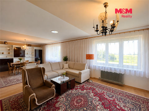Prodej rodinného domu, 220 m² 2